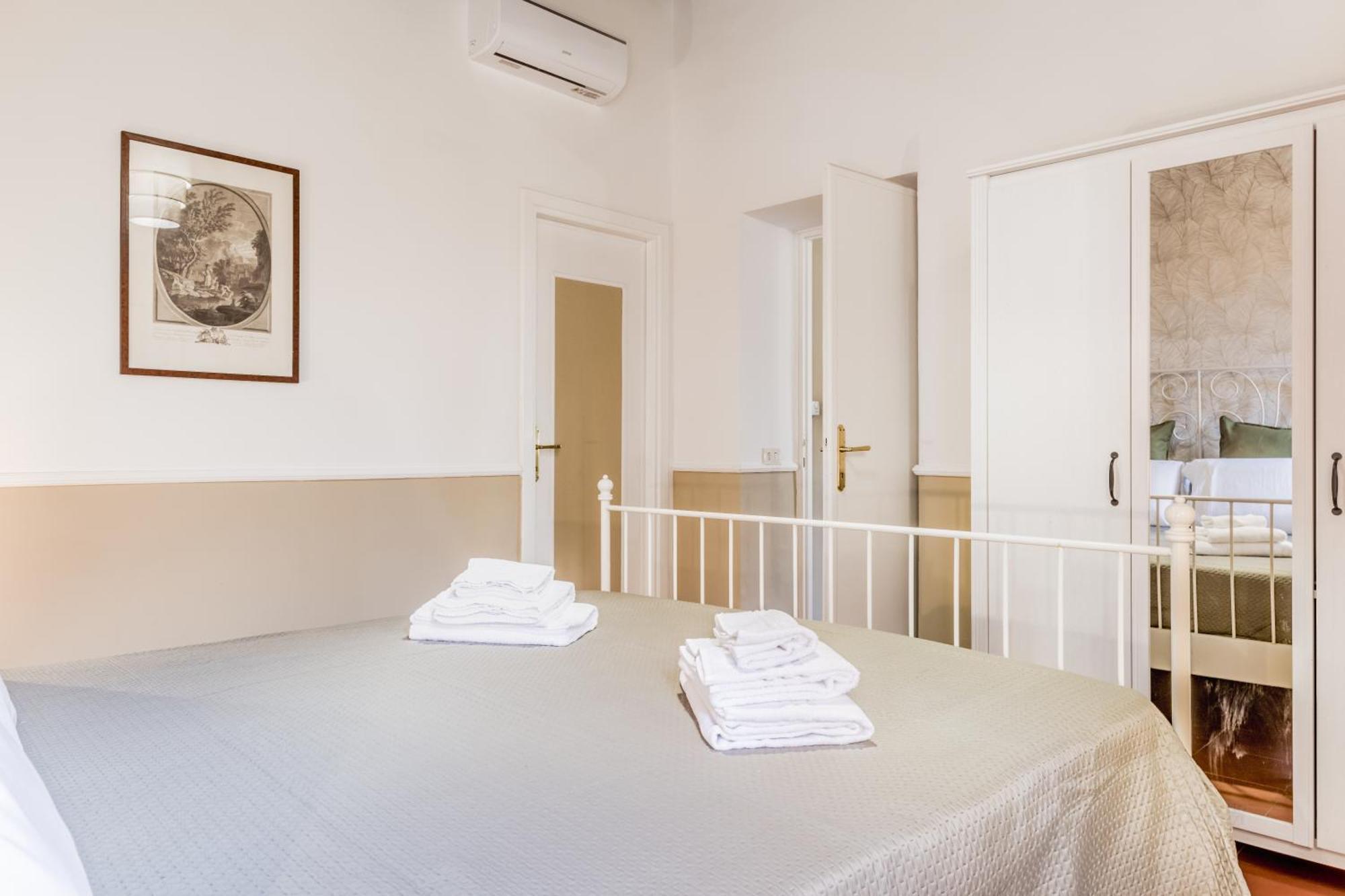 Sweet Home Trastevere- Roma Luaran gambar